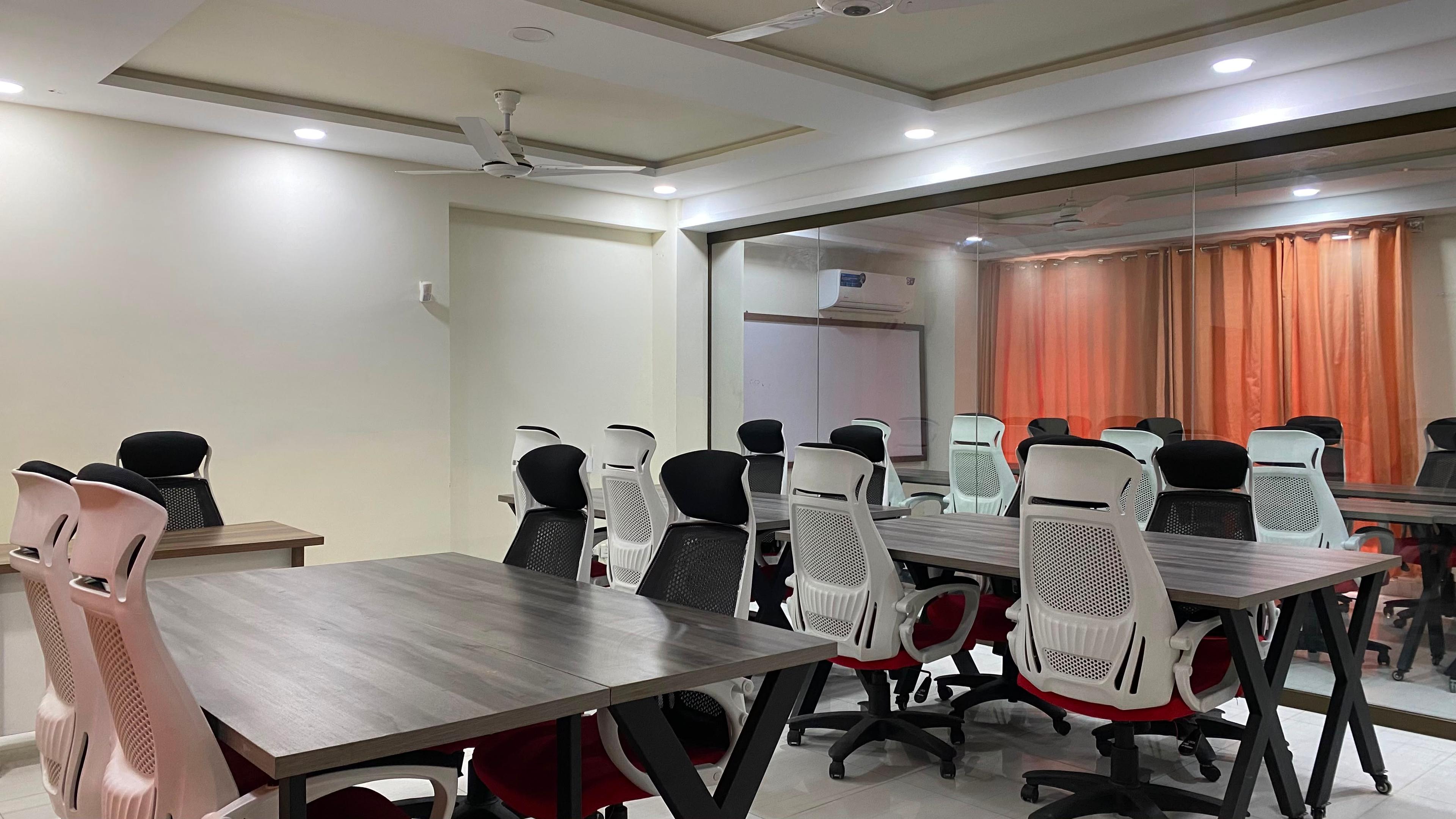 Main view of the fully furnished second-floor office